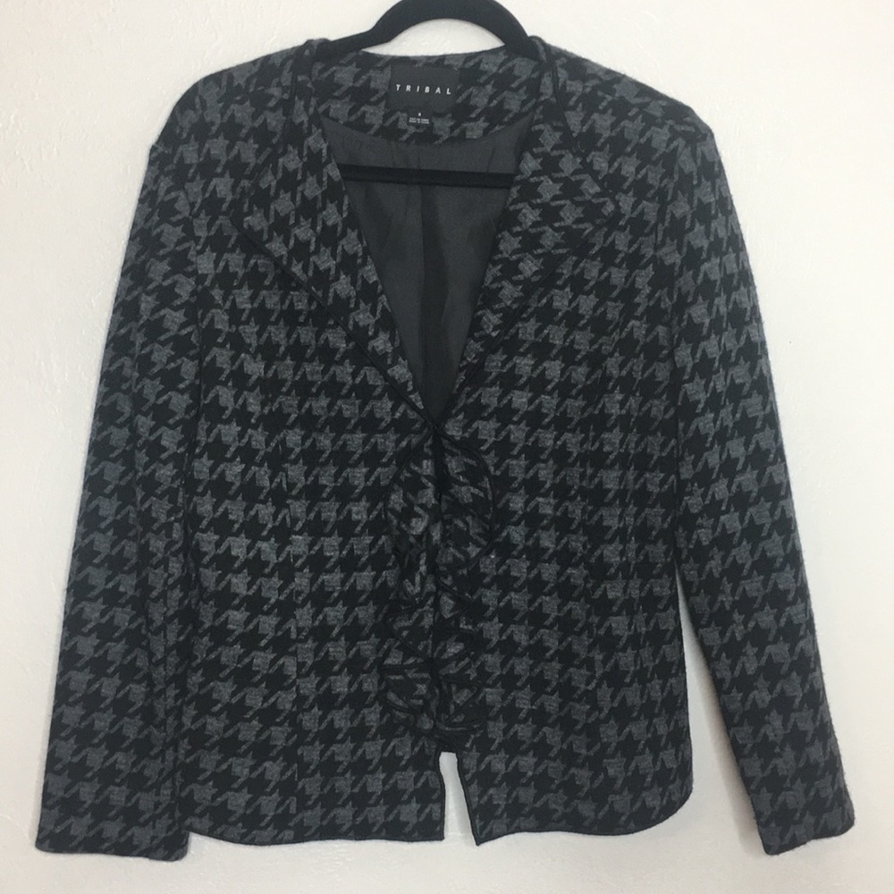Tribal houndstooth jacket ruffles black gray 8